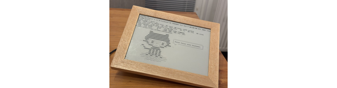 Linux nativně na ESP32-S3, bez emulace a rovnou s 9,7″ e-paperem