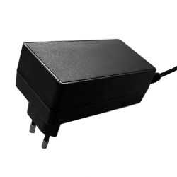Napájecí stabilizovaný zdroj síťový SVERIO MKF-1205000HEUD 60W 12V/5A