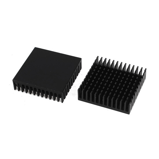 Chladič 40x40x11mm černý 040040011