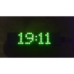 Maticový 8x32 LED displej s řadičem MAX7219 zelený