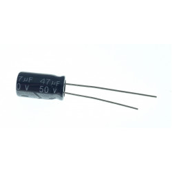 Elektrolytický kondenzátor 47uF/50V 6x11mm 20%
